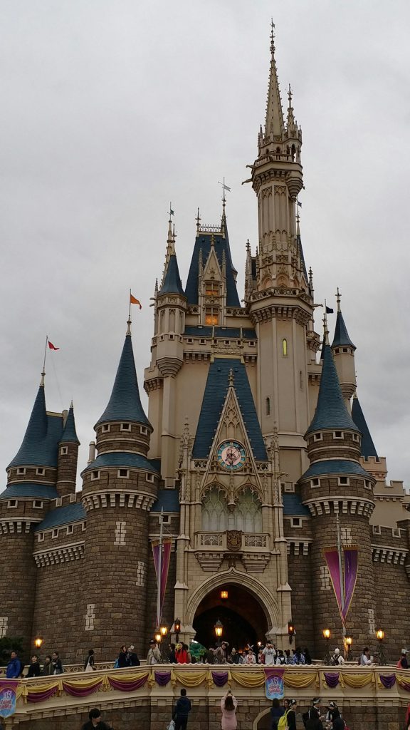 tokyo disneyland